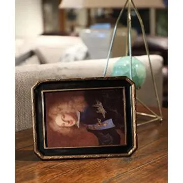 YULINK 5x7 Vintage Picture Frame, Antique Ornate Black and Gold Octagon Photo Frame, for Tabletop and Wall Display, Decorative Retro Home Decor, Old Fashioned Photo Gallery Art