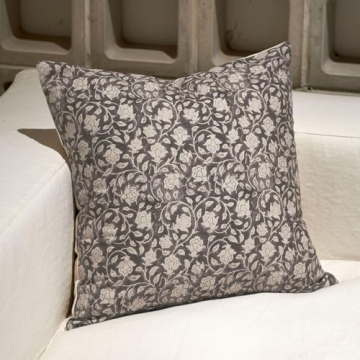 Stylish DOMVITUS Floral Pillow Cover 18x18 for Cozy Homes