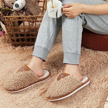 GOEWY Cozy Fuzzy Slippers for Women Indoor and Outdoor Non Slip Memory Foam House Shoes Christmas Gift for Women Mom Girlfriend Daughter