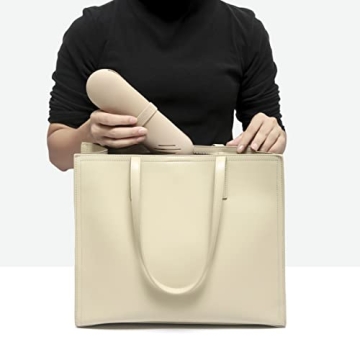 Travel Makeup Brush Holder for Easy Organization on the Go