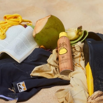 Sun Bum Original SPF 50 Sunscreen Spray Vegan and Hawaii 104 Act Compliant (Octinoxate & Oxybenzone Free) Broad Spectrum Moisturizing UVA/UVB Sunscreen with Vitamin E 6 oz, natural