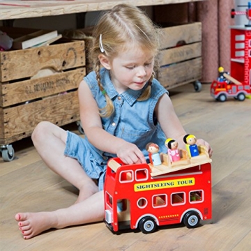 Exciting City Tour Bus Play Set with 9 Figures
