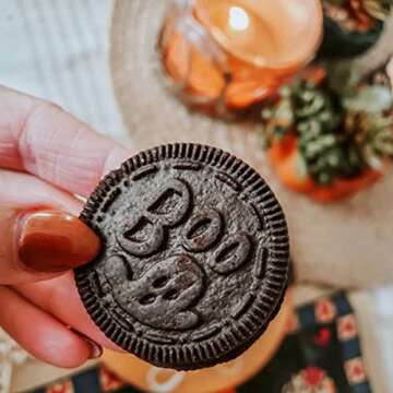 OREO Orange Creme Halloween Cookies - 30 Snack Packs