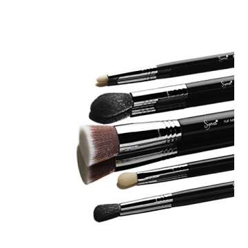 SIGMA Beauty Most Wanted Makeup Brush Set – Set of 5 Favorite Makeup Brushes for Foundation, Highl...