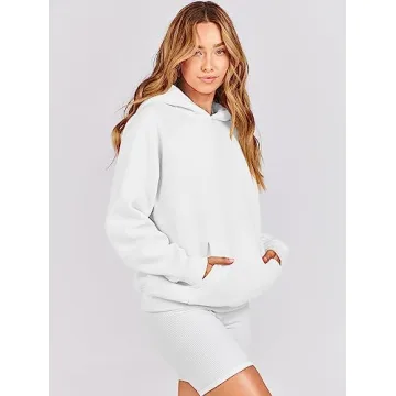 Oversized Fleece Hoodie for Women: Comfort Meets Style