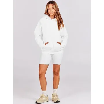 Oversized Fleece Hoodie for Women: Comfort Meets Style
