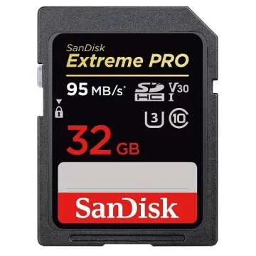 SanDisk 32GB SDHC Extreme Pro Memory Card Works with Panasonic Lumix G85, G85MK, GH5s, G9 Mirrorless Camera 4K V30 (SDSDXXG-032G-GN4IN) Bundle with (1) Everything But Stromboli Combo Card Reader