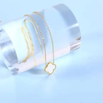 BEAIG Unique Four Leaf Clover Necklace for Women Girl White Black Blue Red Lucky Clover Pendant,18K Gold Plated Jewelry Christmas Valentine's Day Gifts (White-Gold)