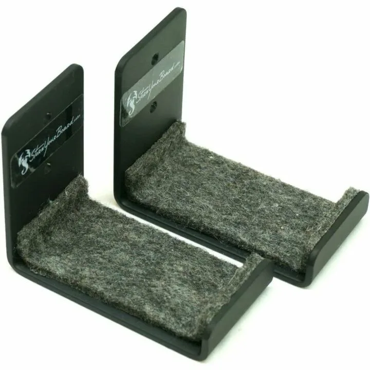 Snowboard Display Rack - Minimalist Wall Storage Solution