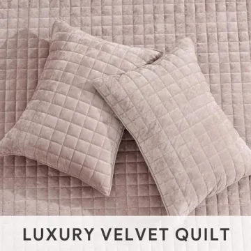 RECYCO Soft Velvet Quilt Set Queen for All Seasons