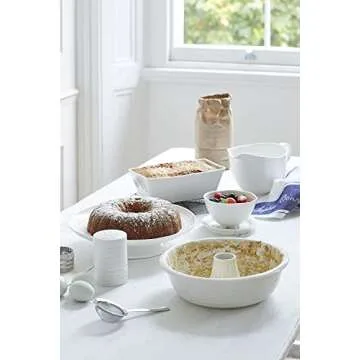 Portmeirion Sophie Conran White Berry Bowl and Stand | 5.5 Inch Fruit Bowl for Berries, Dessert, or ...