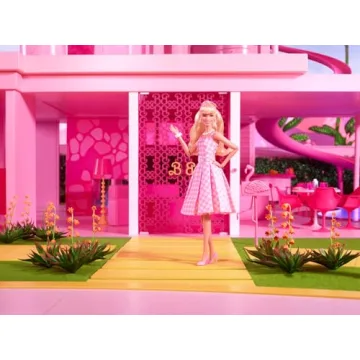 Barbie Movie Doll - Margot Robbie in Pink Gingham Dress