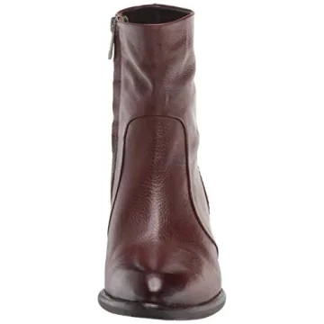 Stylish Sam Edelman Women’s Hilary Fashion Boot for All Occasions