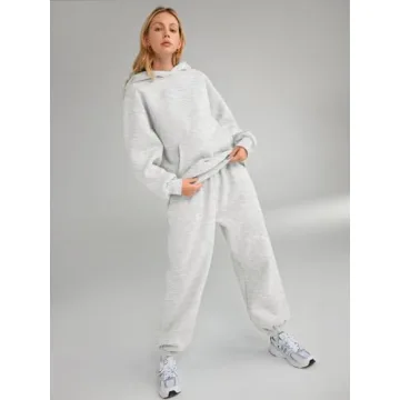 AUTOMET Women's Oversized Sweatsuit Cozy Lounge Set Fall 2025