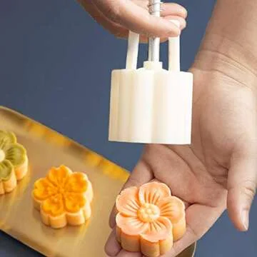 Ylskmu 4pcs Moon Cake Mold Set for Creative Baking