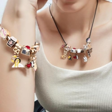 Christmas Vacation Advent Calendar 2024 - 24 Gifts