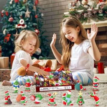 2024 Christmas Advent Calendar with Collectible Dolls