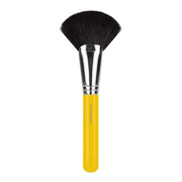 Bdellium Tools Professional Makeup Brush - Studio Series 991 Powder Fan - With Soft Synthetic and Natural Mixed Fibers, For Defining the Cheekbones (Yellow, 1pc)