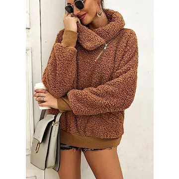 KIRUNDO Women's 2025 Winter Lapel Fuzzy Fleece Sweatshirt Faux Shearling Zipper Warm Sherpa Pullover Outwear With Pockets(Large, Khaki)