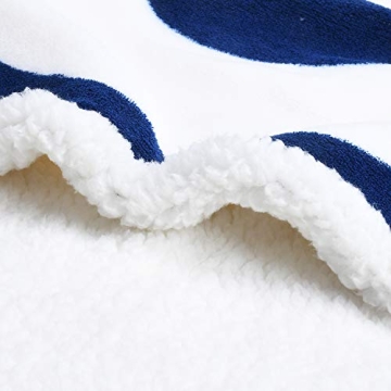 Warm Catalonia US Flag Blanket - Cozy & Patriotic Throw