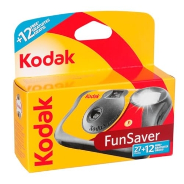 Kodak Fun Saver Single Use Camera with Flash for Memorable Moments