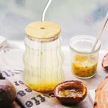 MANMAOHE 17oz Wave Glass Cups Set with Lids Straws