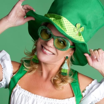 Me&Hz Green Dangle Tassel Earrings for St. Patrick's Day