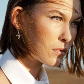 JeanBeau Gold Star Dangle Earrings for Women Statement Jewelry