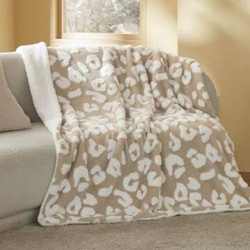 Bedsure Thick and Warm Sherpa Blanket for Winter, Cheetah Print Throw Blanket for Couch, Fuzzy Plush Cute Leopard Print Gifts for Women, Beige, 50x60 Inches