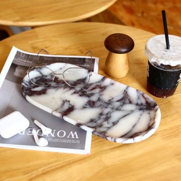 Elegant Natural Marble Tray for Home Decor and Gifting