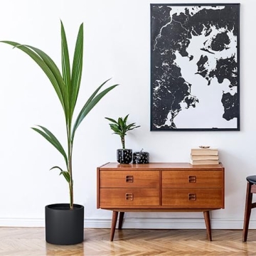 Fox & Fern 8 Inch Planter with Drainage - Lightweight Fiberstone