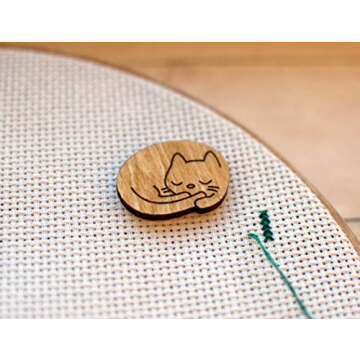 Cat Cross Stitch Needle Minder - Magnetic Keeper for Embroidery Kit
