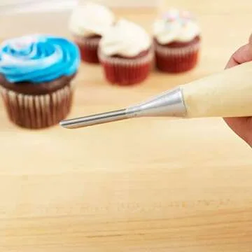 Ateco 230 2 7/8" Bismark Metal Piping Tip - Great for filling donuts, cupcakes, elclairs, and other pastries