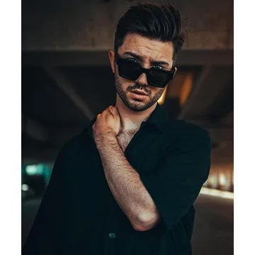 GFUIARA Trendy Square Sunglasses UV Protection Stylish