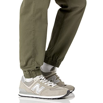 Amazon Essentials Men's Chino Jogger Pants for Comfort