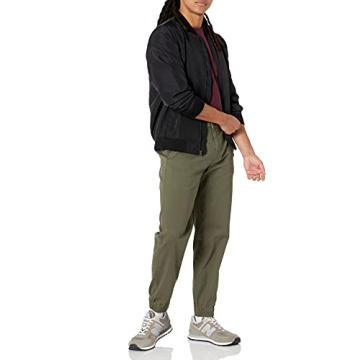 Amazon Essentials Men's Chino Jogger Pants for Comfort