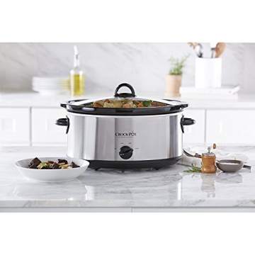 Crock-Pot 7 Quart Slow Cooker for Large Families
