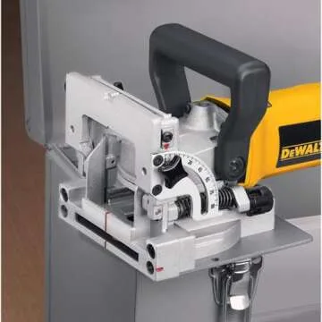 DEWALT Biscuit Joiner, 6.5 Amp, 10,000 RPM, Retractable 45 Degree Notch, For Depth Spots (DW682K)