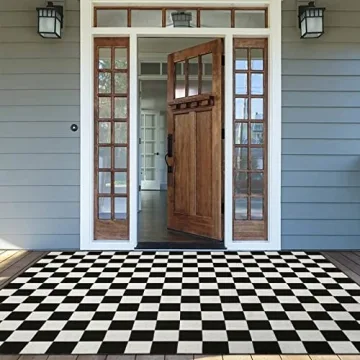Stylish Seavish Checkered Rug for Any Space
