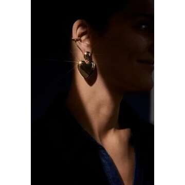 BaubleBar Sheri Drop Earrings - Luxurious 14k Gold Plated Heart Earrings, Hypoallergenic Studs for Women, Large Chunky Gold Heart Design, Heart-Shaped Drop Earrings, Women's Fashion Jewelry