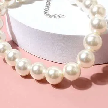 RayMinsino Adorable Pet Pearl Collar Adjustable Cat Dog Pet Necklace Jewelry Chihuahua York Girl Clothing Dress Accessories