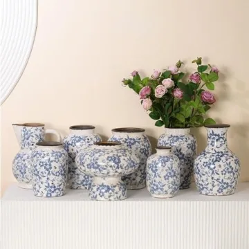 Stunning ANNISOKA Blue & White Porcelain Flower Vase