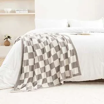 CozeCube Checkered Blanket,Ultra Soft Cozy Grey Checkered Throw Blanket, Warm Fluffy Checkerboard Throw Blanket, Grey and White Checkered Blanket for Couch Bed Sofa,50x60 Inches