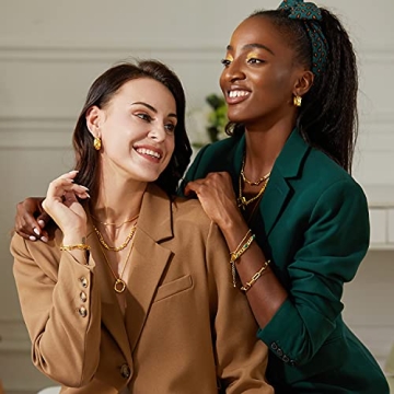 FRUMOS Elegant Layered Necklace in 18K Gold for Women