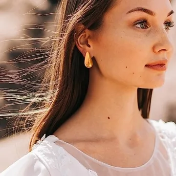 Lightweight Gold Tear Drop Earrings Fashion Jewelry for Women