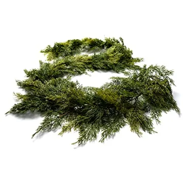 CraftMore Cedar Garland 6' - Elegant Holiday Decor