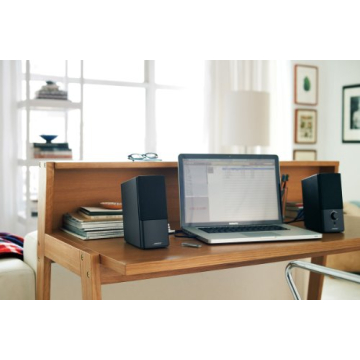 Bose Companion 2 Series III Multimedia Speakers - for PC (with 3.5mm AUX & PC Input) Black