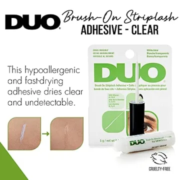 DUO Clear Brush-On Lash Adhesive with Vitamins for Sensitive Eyes