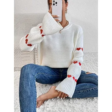 SweatyRocks Women's Heart Print Pullover Sweater for Comfort