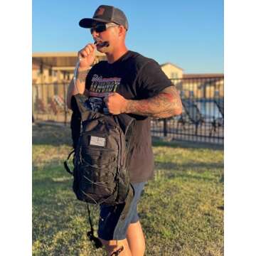 CVLIFE 3L Hydration Backpack Lightweight, 900D Heavy duty Water Backpack for Hiking, Tactical Hydration Pack Backpack, Molle Day-pack with TPU Water Bladder for Hiking, Running, Cycling, Camping Black